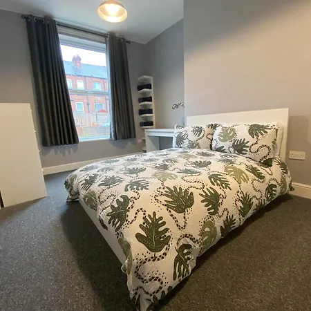 1 Bed Close To Arena Sleeps Up To 4 People 3ga *