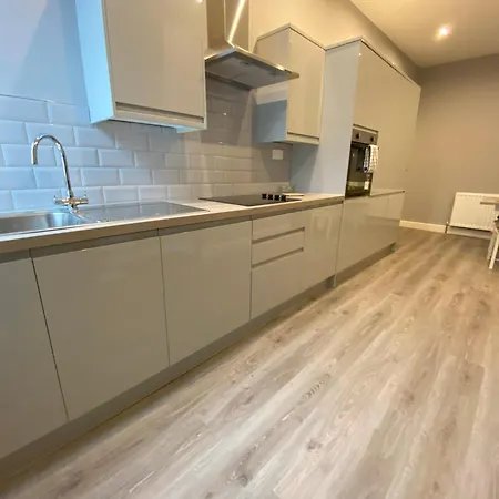 1 Bed Close To Arena Sleeps Up To 4 People 3ga Apartment Leeds (West Yorkshire)